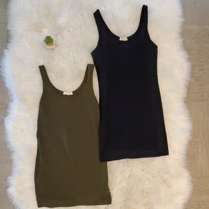 Bundle of 2 tank layer dresses